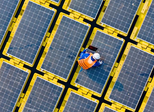 Lorem 2 ipsum ipsum dolor sit amet